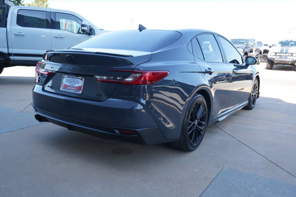 Used 2025 Toyota Camry SE w/ Convenience Package FWD image 11
