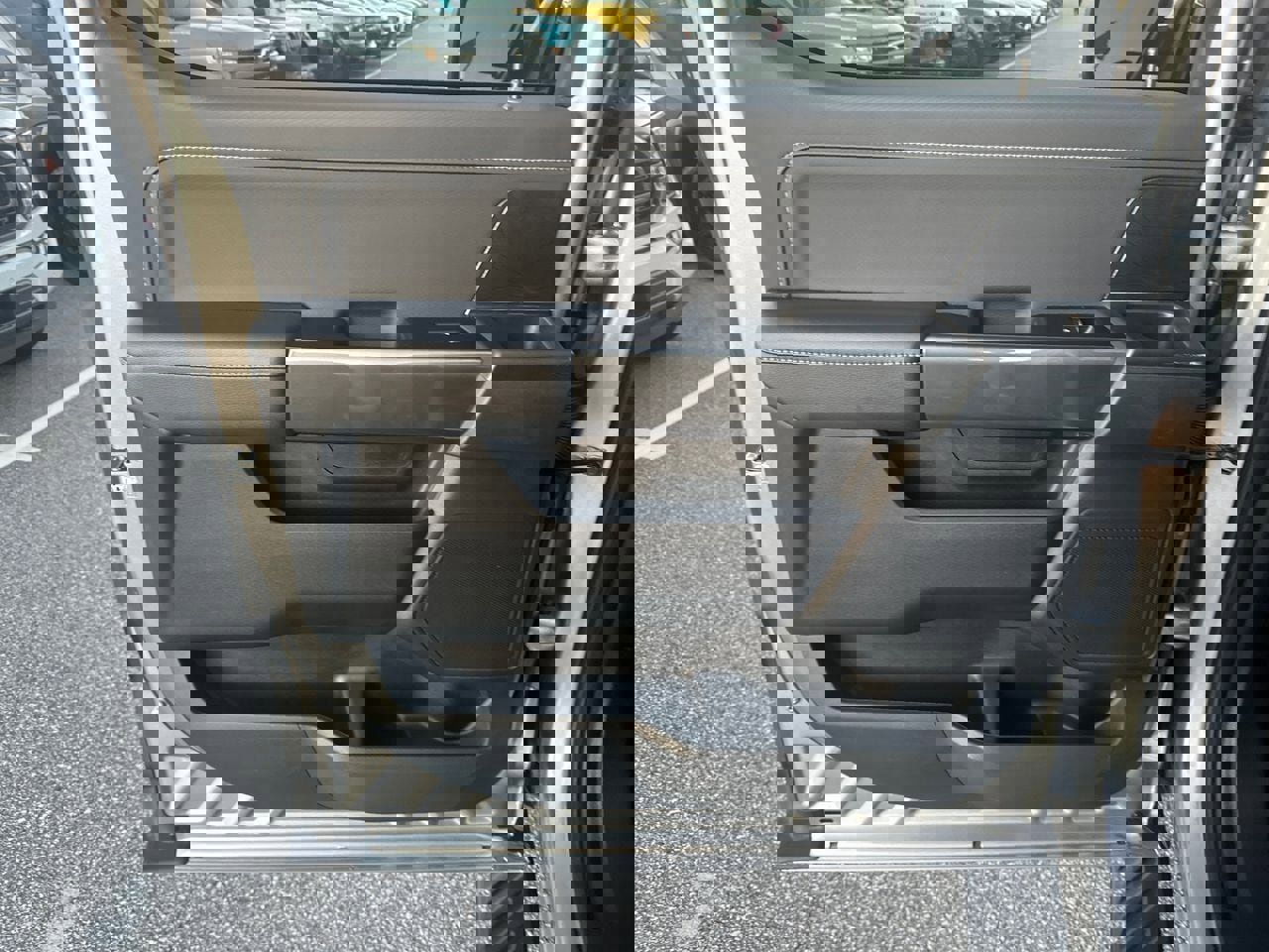 Certified 2022 Ford F150 XLT w/ Equipment Group 302A High image 23