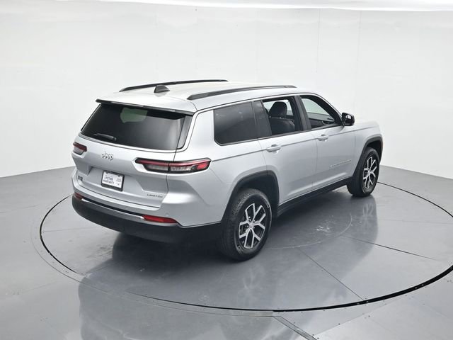 Used 2025 Jeep Grand Cherokee L Limited AWD/4WD image 41