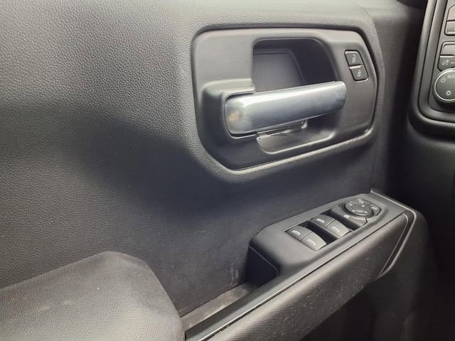 Used 2019 Chevrolet Silverado 1500 Custom w/ Custom Value Package image 21