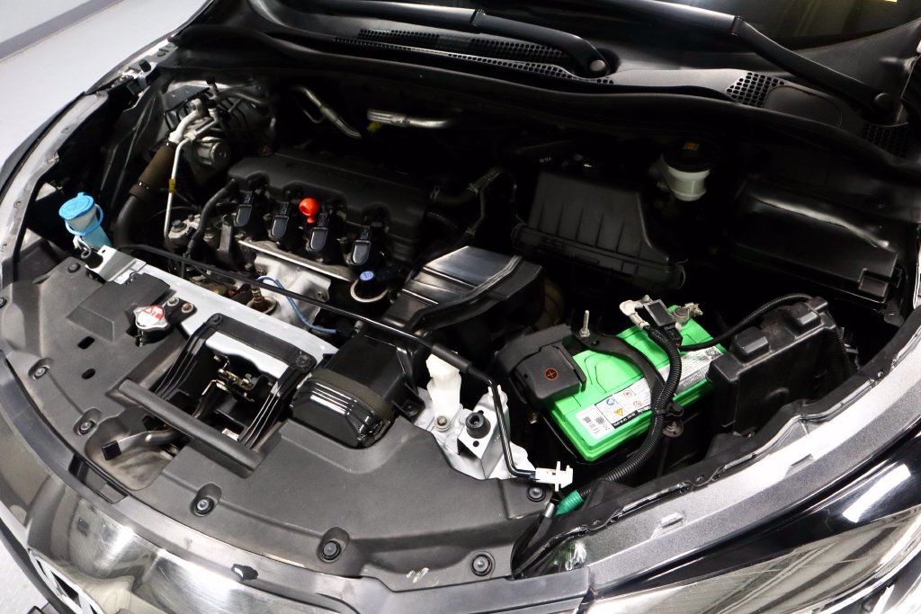 Used 2021 Honda HR-V EX-L image 17