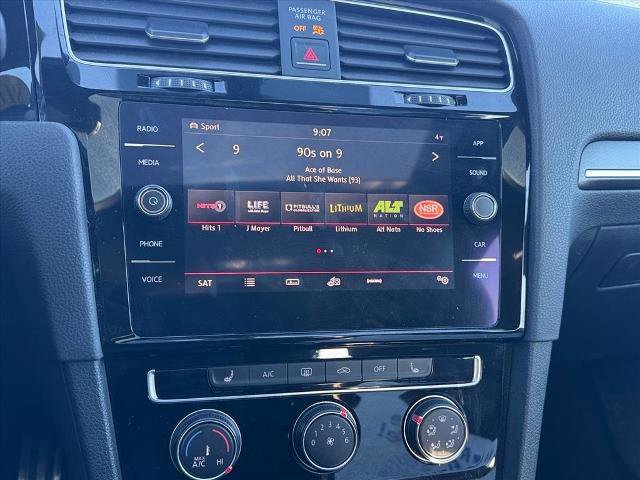 Used 2018 Volkswagen GTI SE image 20