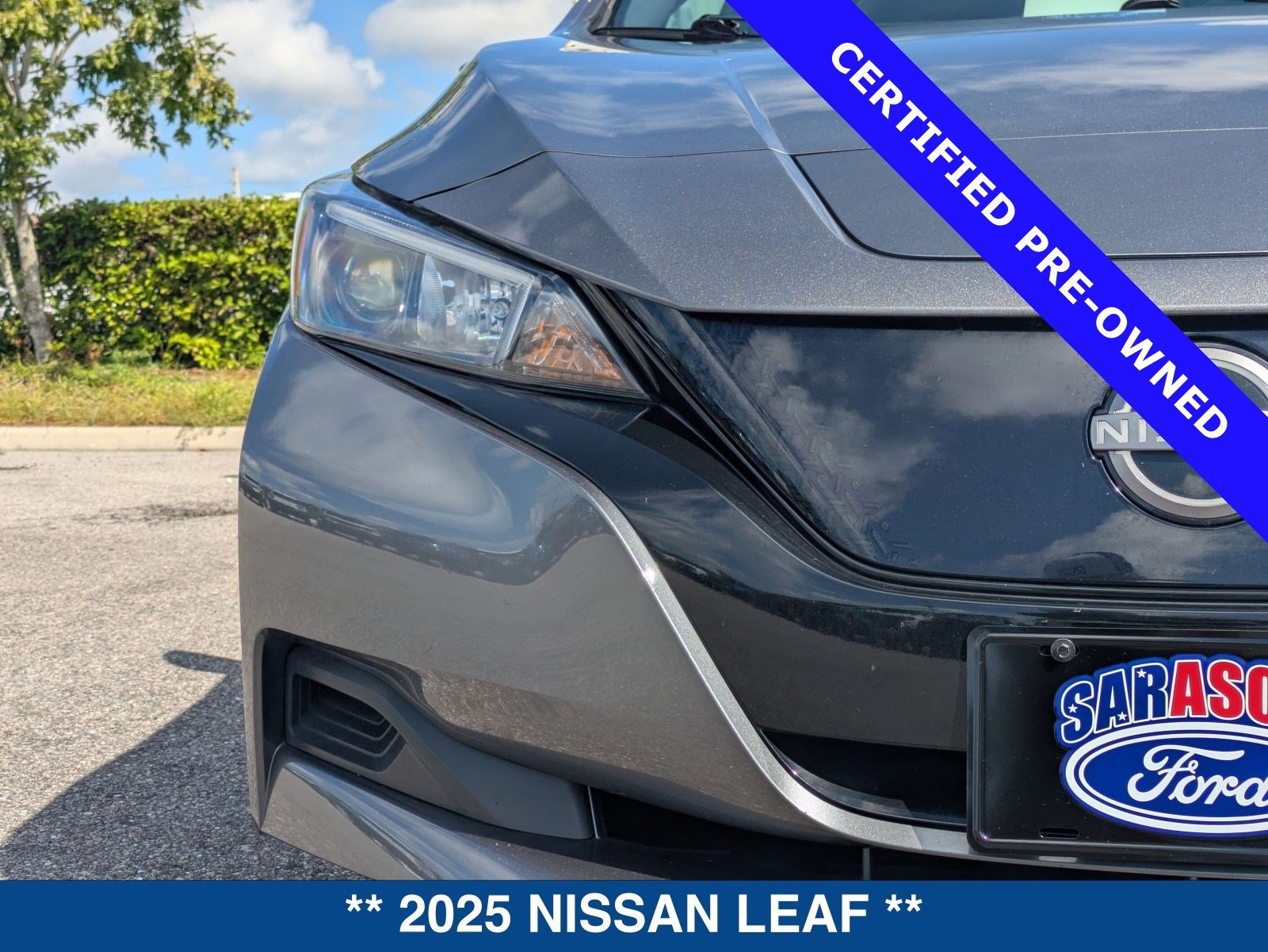 Used 2025 Nissan Leaf S FWD image 10