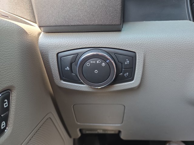 Certified 2019 Ford F250 XL w/ STX Appearance Package AWD/4WD image 26