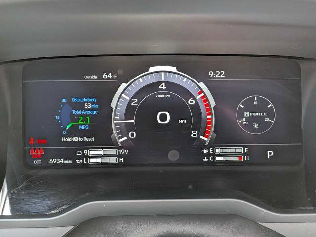 Used 2024 Toyota Tundra Platinum w/ TRD Off-Road Package AWD/4WD image 35