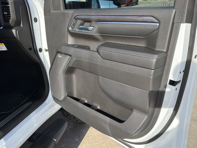 Used 2024 Chevrolet Silverado 2500 LTZ w/ LTZ Plus Package image 11