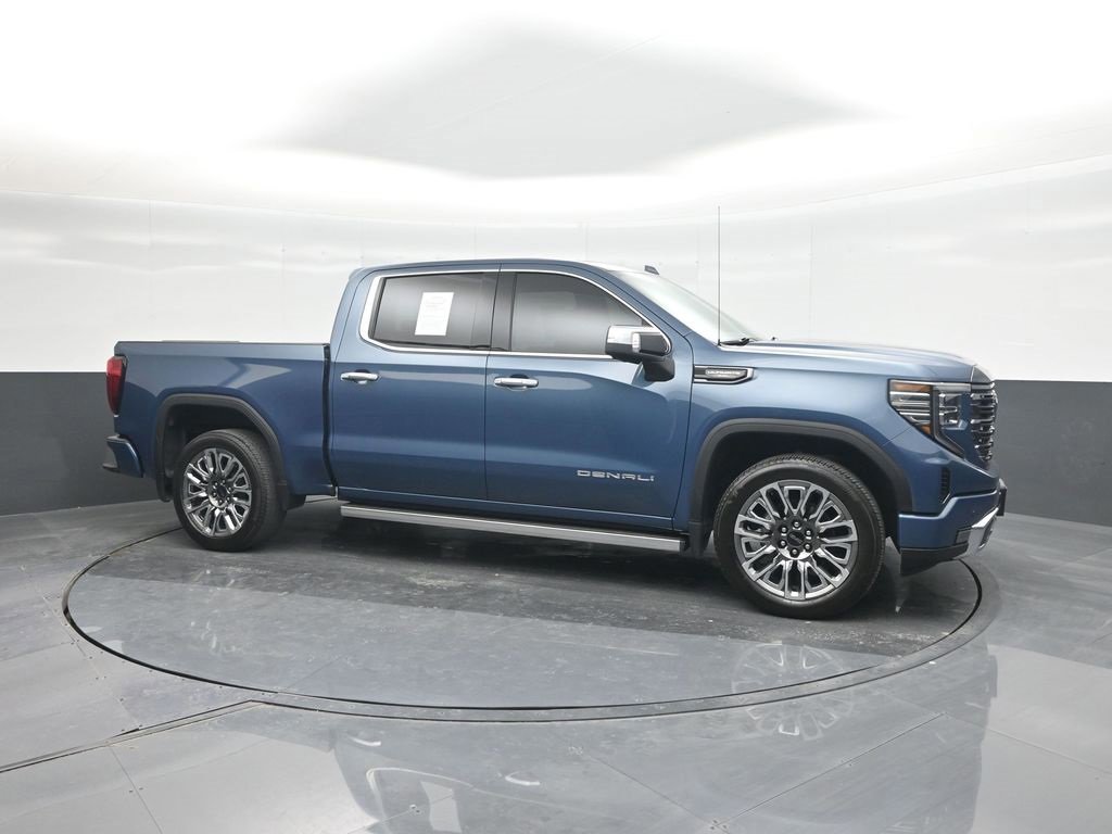 Used 2024 GMC Sierra 1500 Denali Ultimate image 10