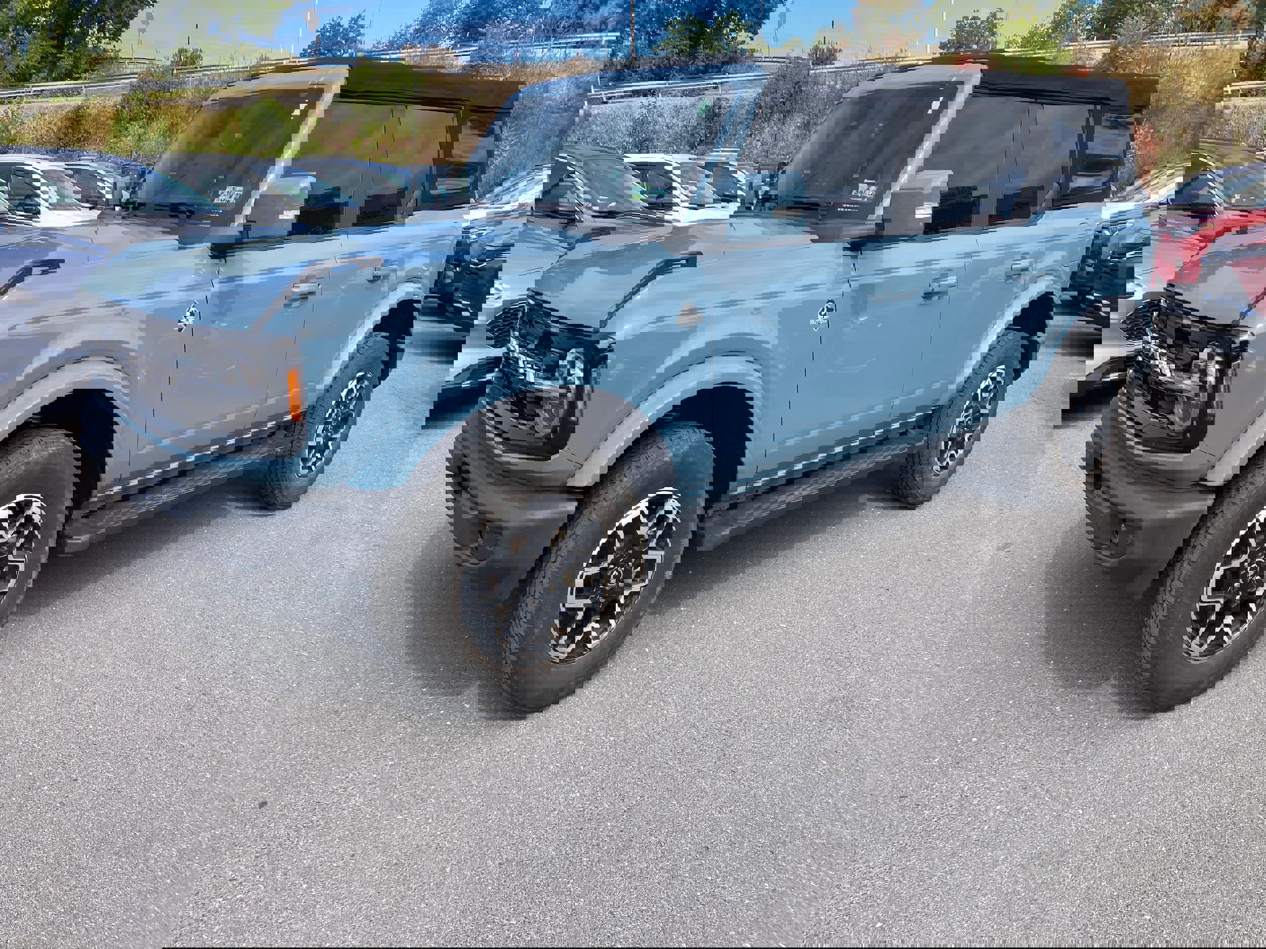 Certified 2021 Ford Bronco Outer Banks image 2