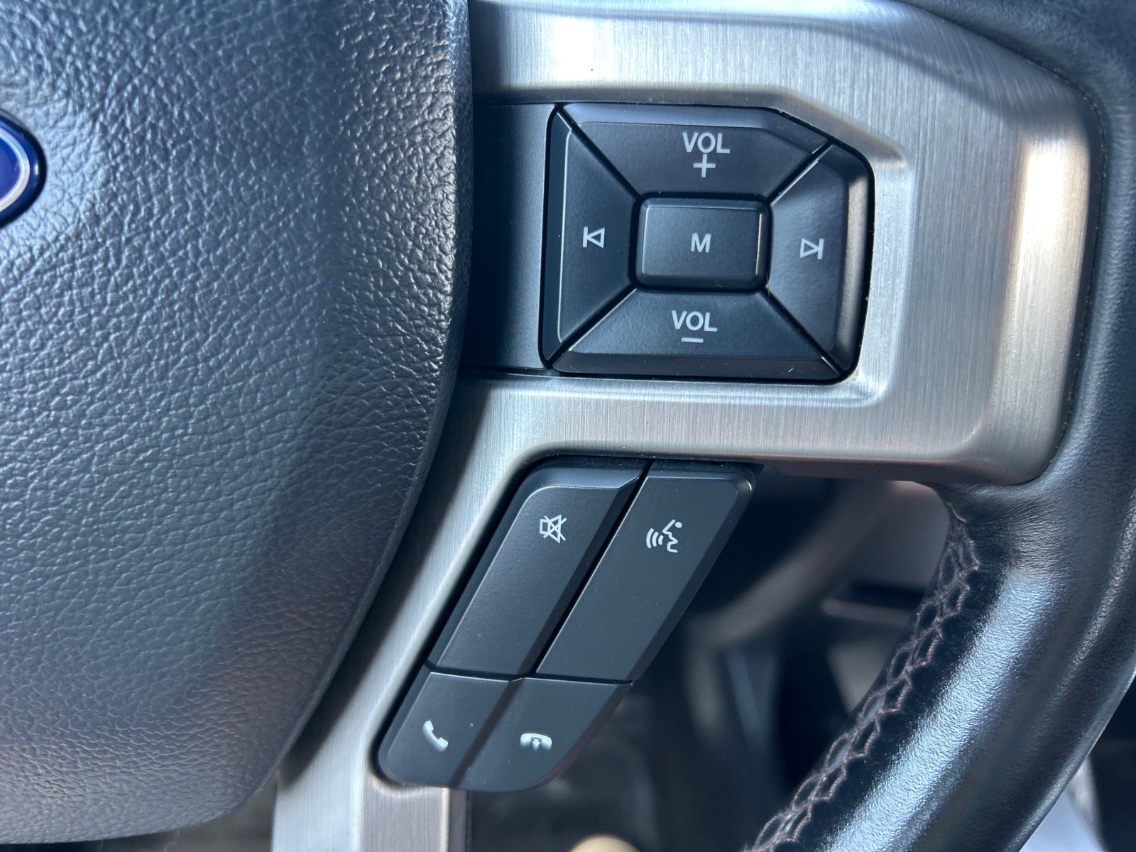 Certified 2020 Ford F150 Platinum AWD/4WD image 25