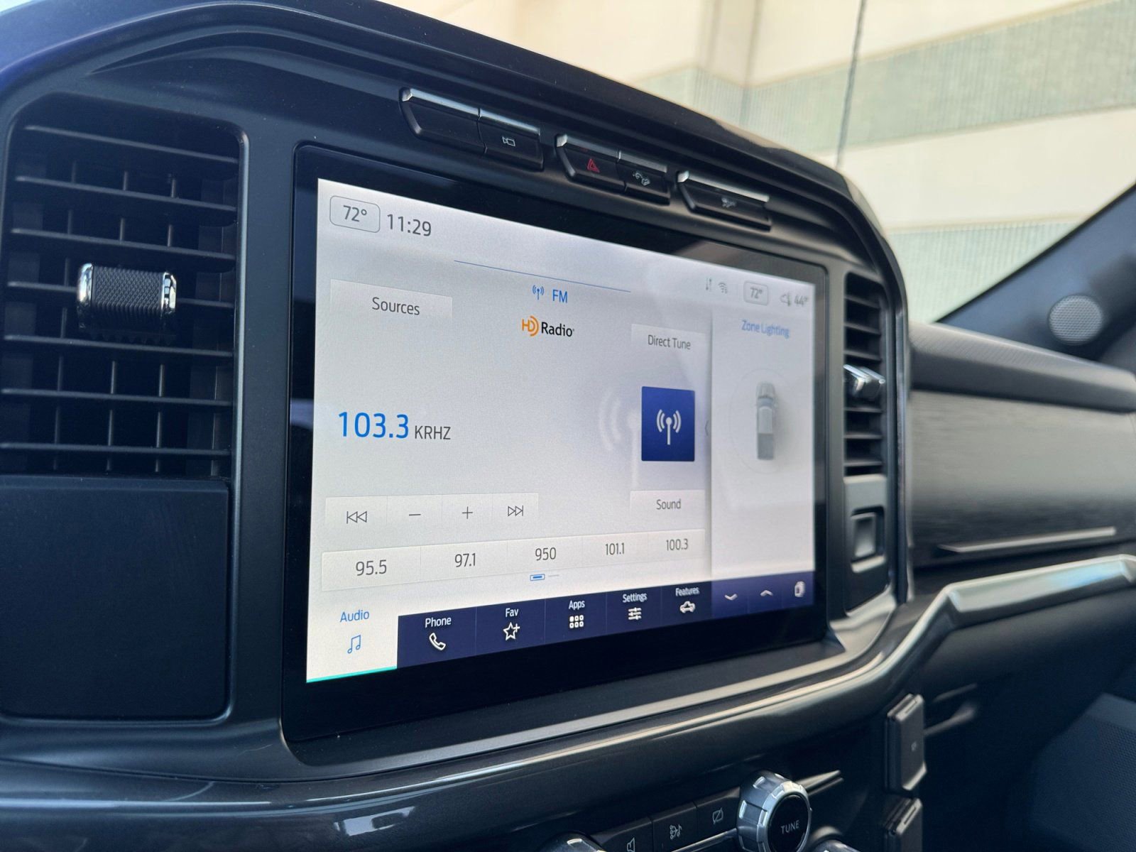 Certified 2022 Ford F150 XLT w/ Equipment Group 302A High image 28