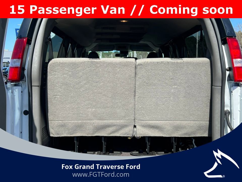 Used 2025 Chevrolet Express 3500 LT w/ LT Preferred Equipment Group image 30