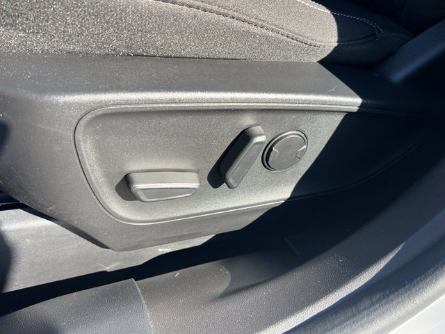 Certified 2023 Ford Escape Active AWD/4WD image 18