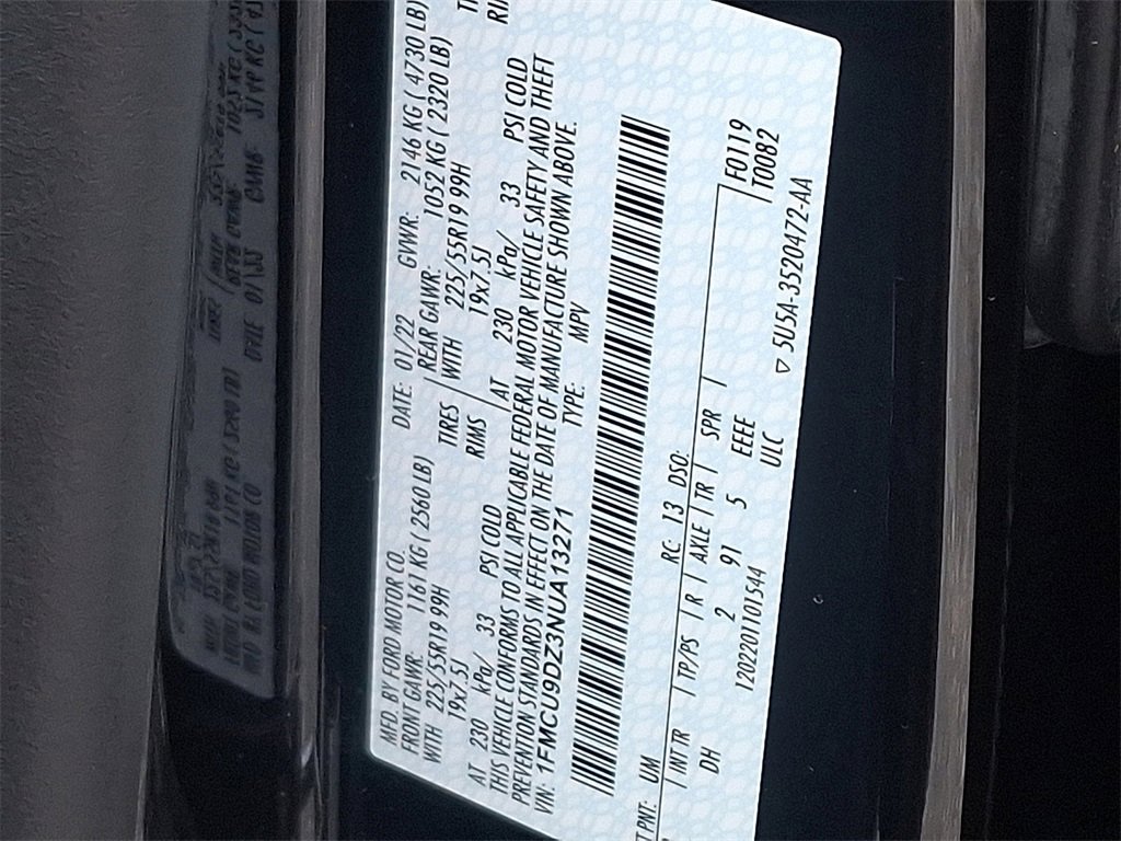 Certified 2022 Ford Escape Titanium w/ Titanium Elite Package image 28