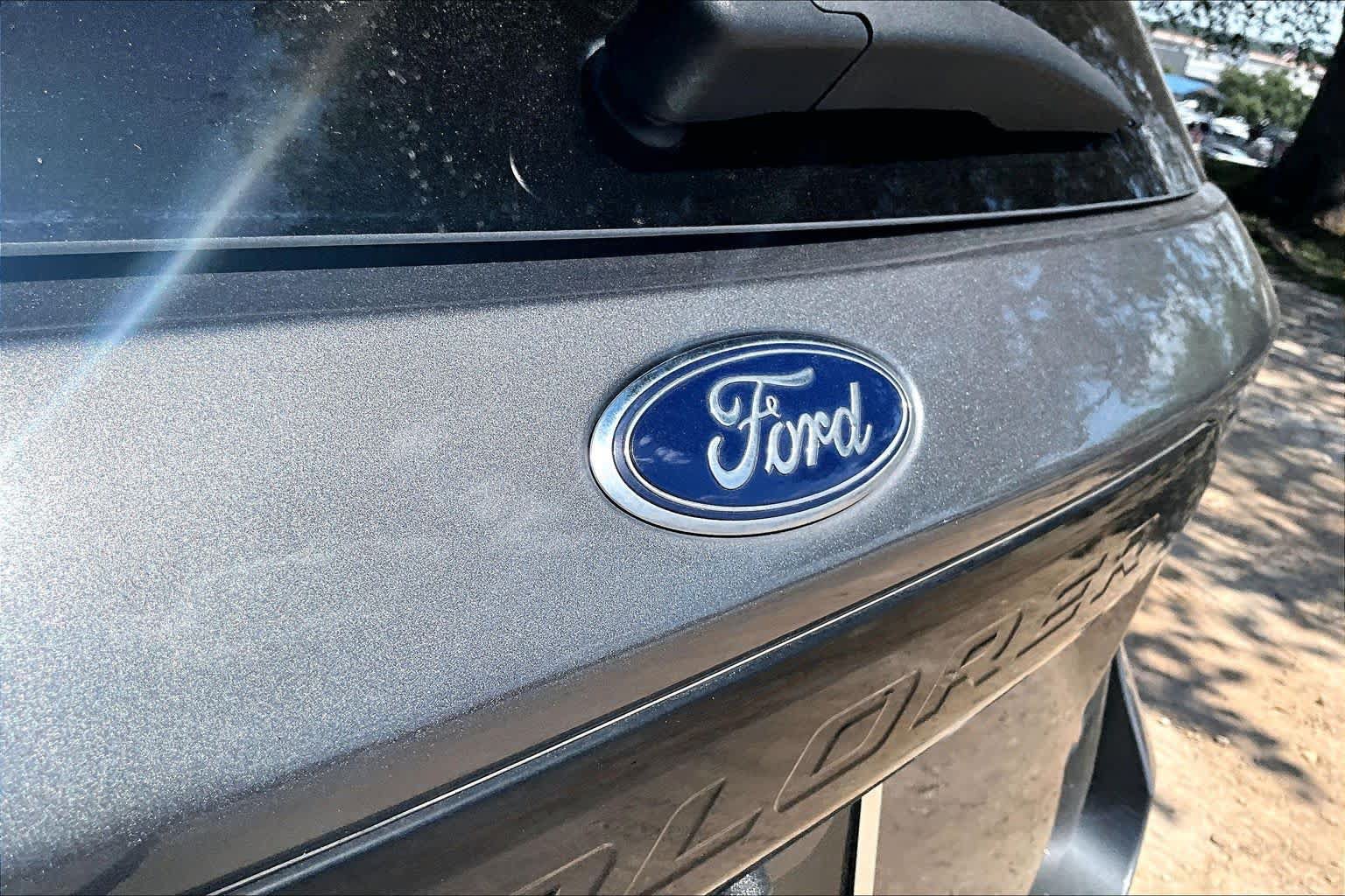 Certified 2023 Ford Explorer ST-Line w/ Class IV Trailer Tow Package RWD image 30