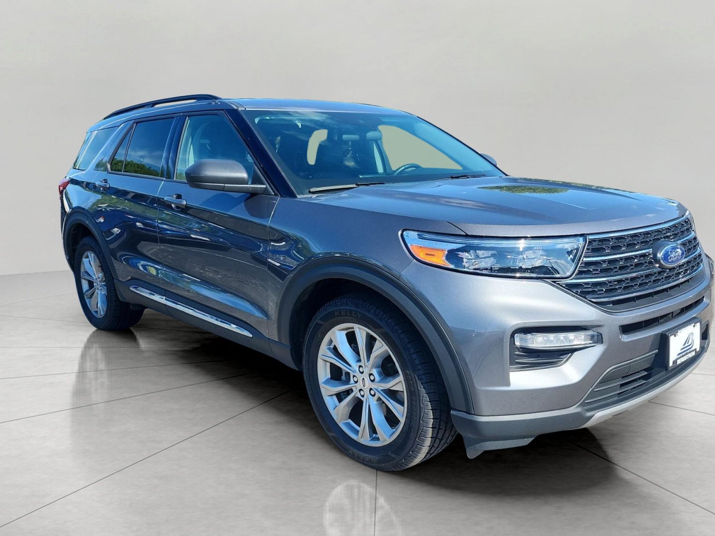 Certified 2023 Ford Explorer XLT w/ Equipment Group 202A
