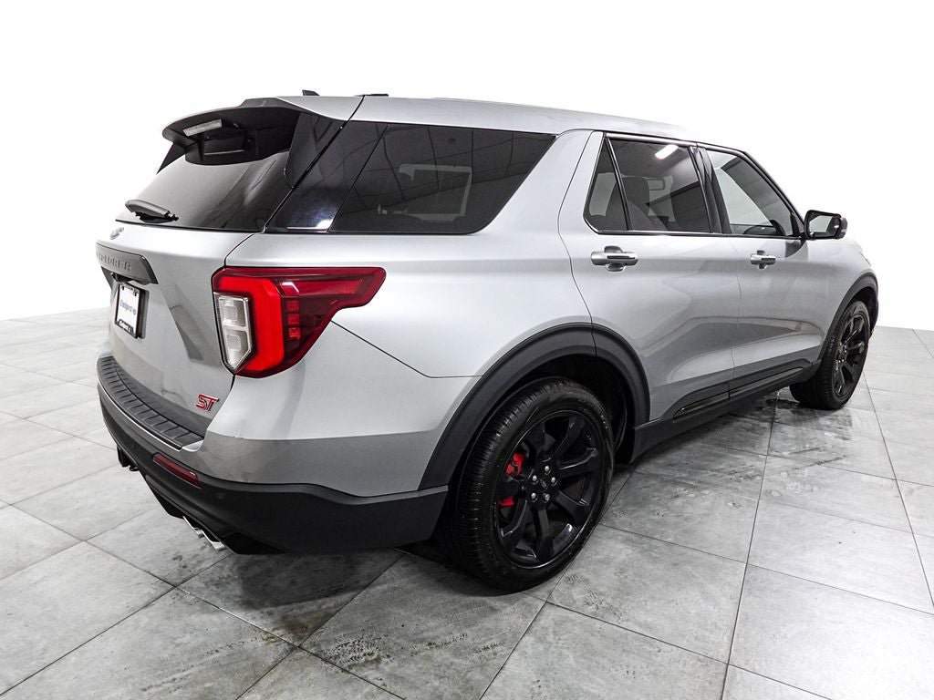 Certified 2022 Ford Explorer ST w/ Equipment Group 401A AWD/4WD image 6