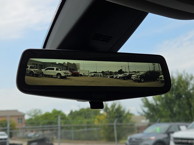 Used 2021 Chevrolet Traverse RS w/ LPO, Floor Liner Package FWD image 26