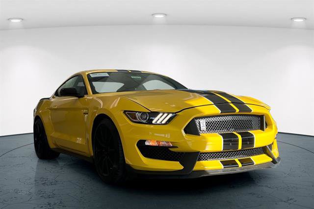 Certified 2017 Ford Mustang Shelby GT350 image 2