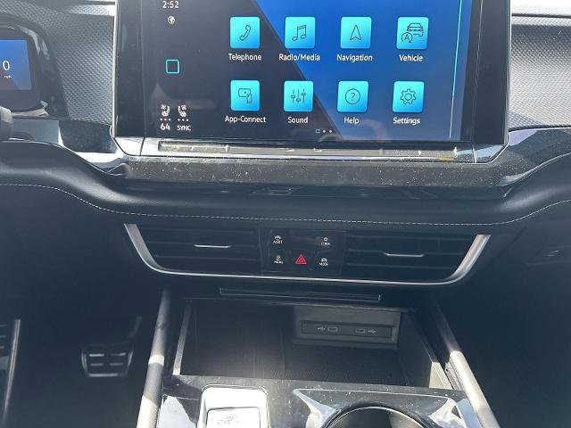 Used 2025 Volkswagen Atlas Cross Sport SEL Premium R-Line image 29