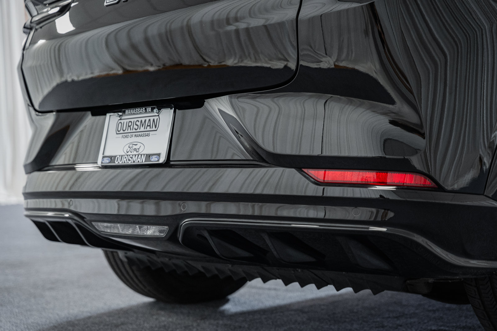 Certified 2025 Ford Mustang Mach-E GT AWD/4WD image 10