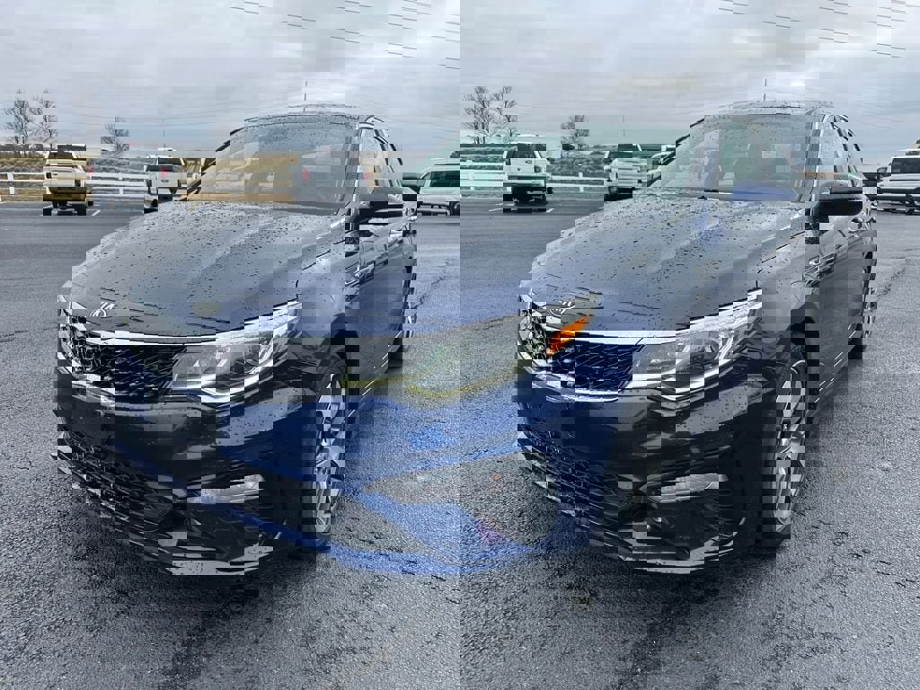 Used 2019 Kia Optima S image 4