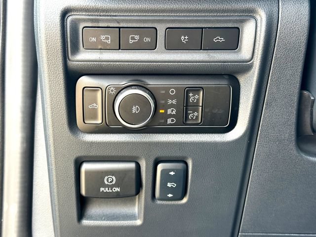 Certified 2024 Ford F150 Platinum w/ Equipment Group 702A High AWD/4WD image 17