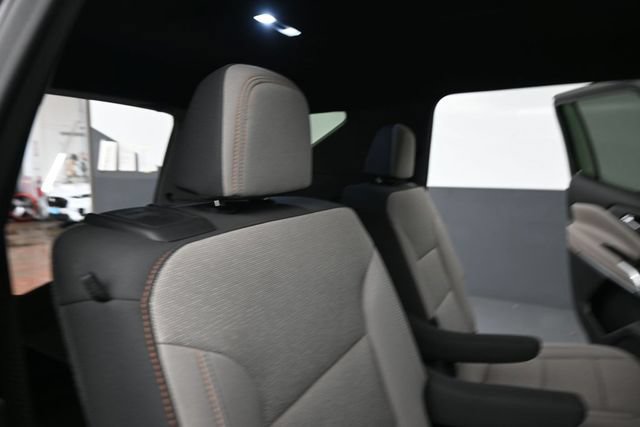 Used 2024 Chevrolet Traverse LT w/ Midnight/Sport Edition AWD/4WD image 24