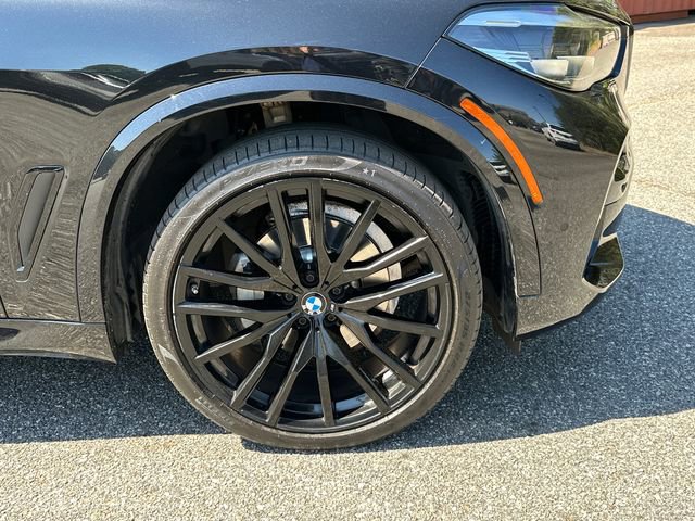 Used 2021 BMW X5 sDrive40i w/ M Sport Package RWD image 12
