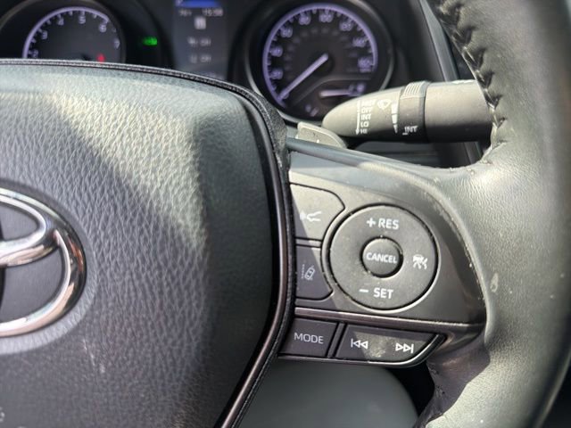 Used 2023 Toyota Camry SE w/ Convenience Package FWD image 10