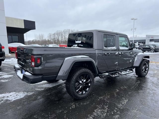 Used 2025 Jeep Gladiator Sport image 5