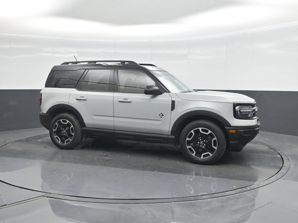 Certified 2023 Ford Bronco Sport Outer Banks w/ Tech Package AWD/4WD image 11