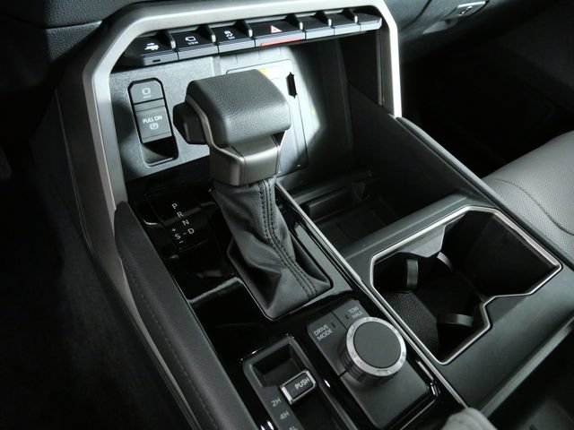 Used 2024 Toyota Tundra Limited AWD/4WD image 25