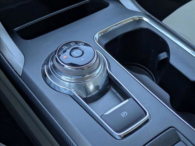 Certified 2020 Ford Fusion SE FWD image 12