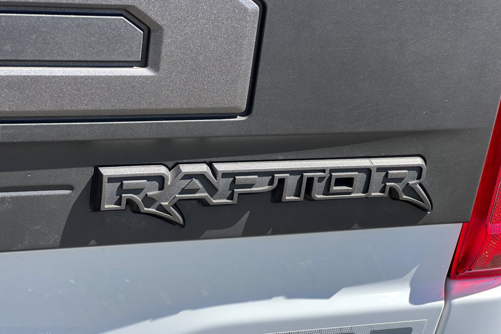 Certified 2023 Ford F150 Raptor w/ Raptor 37 Performance Package AWD/4WD image 27
