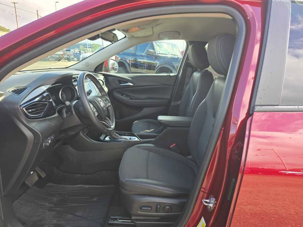 Used 2023 Buick Encore GX Preferred w/ Cold Weather Comfort Package image 9