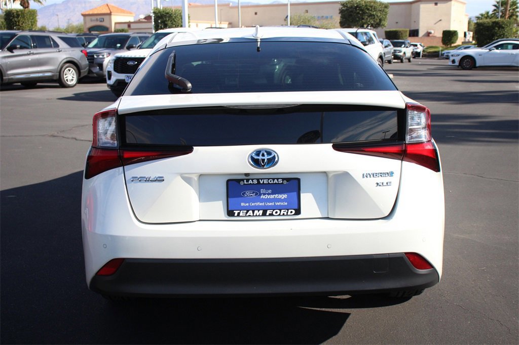 Used 2019 Toyota Prius XLE image 5