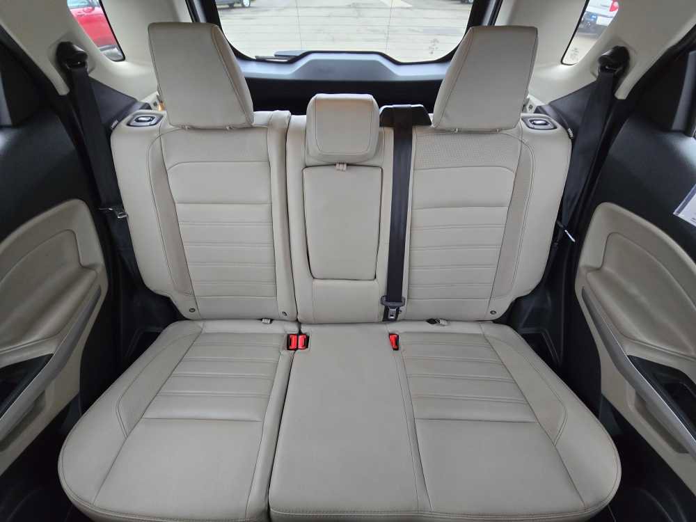 Certified 2018 Ford EcoSport Titanium w/ Titanium Cold Weather Package image 17