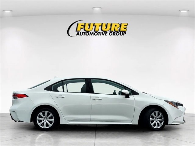 Used 2021 Toyota Corolla LE image 6