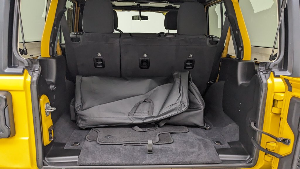 Used 2021 Jeep Wrangler Unlimited Sport AWD/4WD image 6