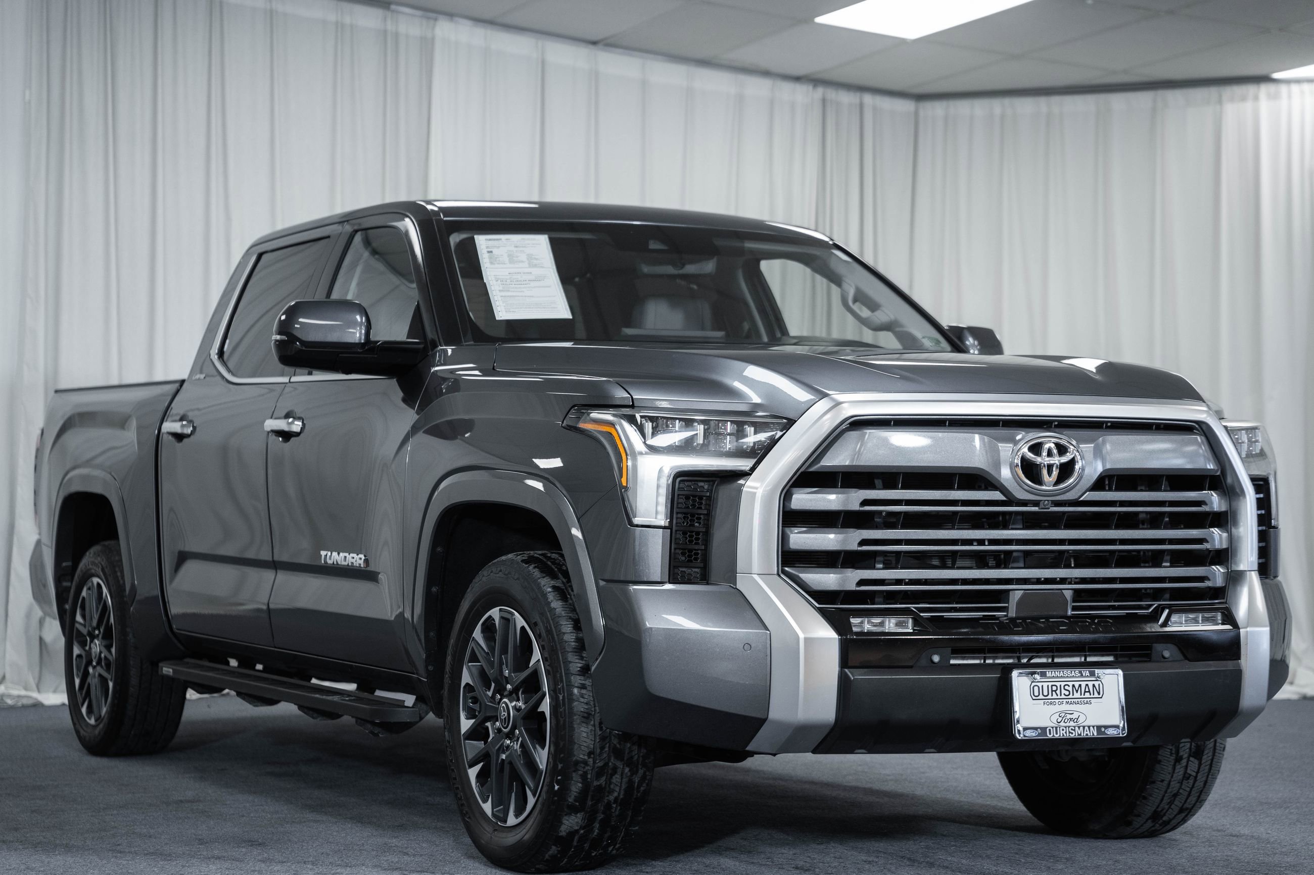 Used 2024 Toyota Tundra Limited image 1