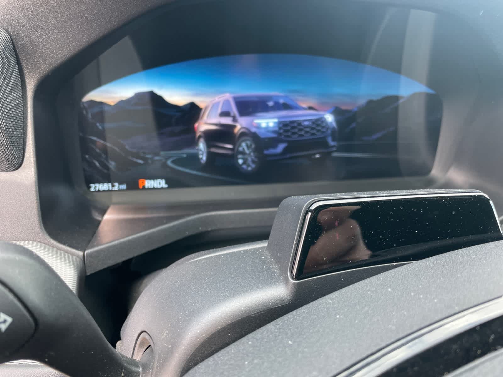 Certified 2025 Ford Explorer ST-Line AWD/4WD image 14