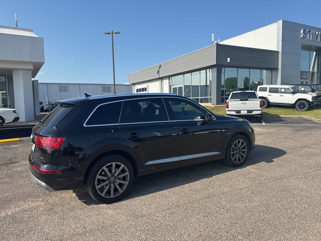 Used 2018 Audi Q7 2.0T Premium Plus w/ Premium Plus Package AWD/4WD image 10