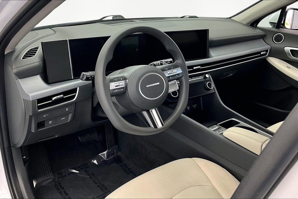 Used 2025 Hyundai Sonata SEL image 14