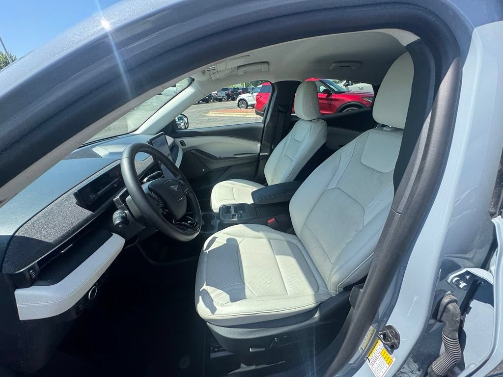 Certified 2025 Ford Mustang Mach-E Premium AWD/4WD image 13