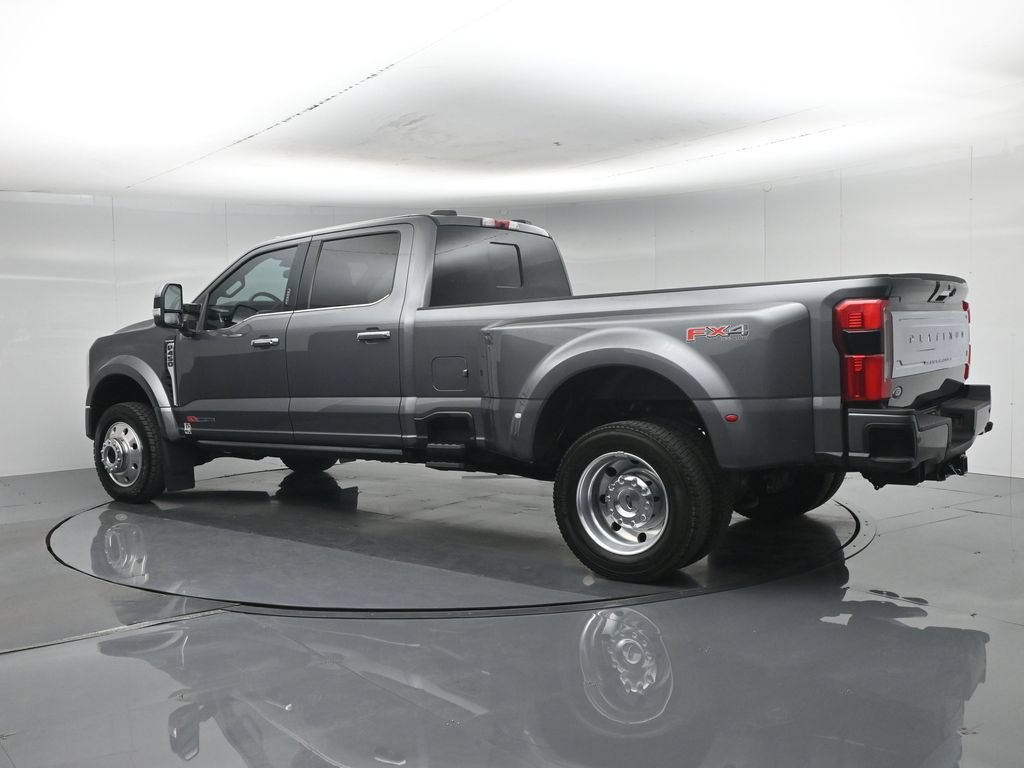Certified 2023 Ford F450 Platinum w/ FX4 Off-Road Package AWD/4WD image 7