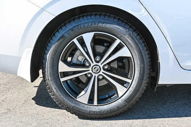 Used 2022 Nissan Sentra SV w/ All-Weather Package FWD image 11