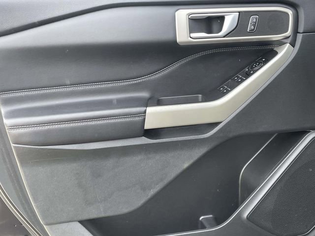 Certified 2023 Ford Explorer XLT w/ Equipment Group 202A image 15