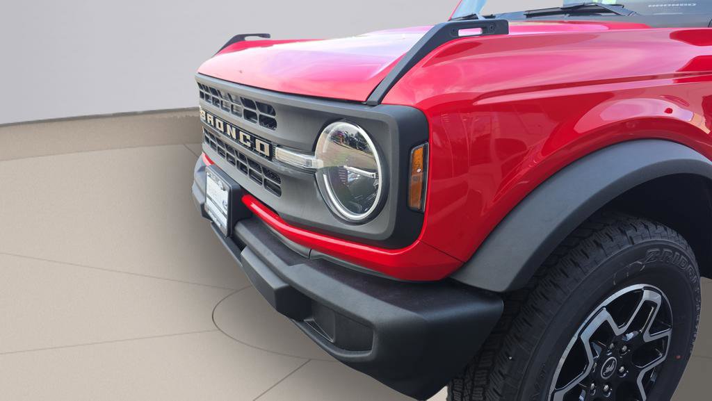 Certified 2023 Ford Bronco 4-Door AWD/4WD image 10