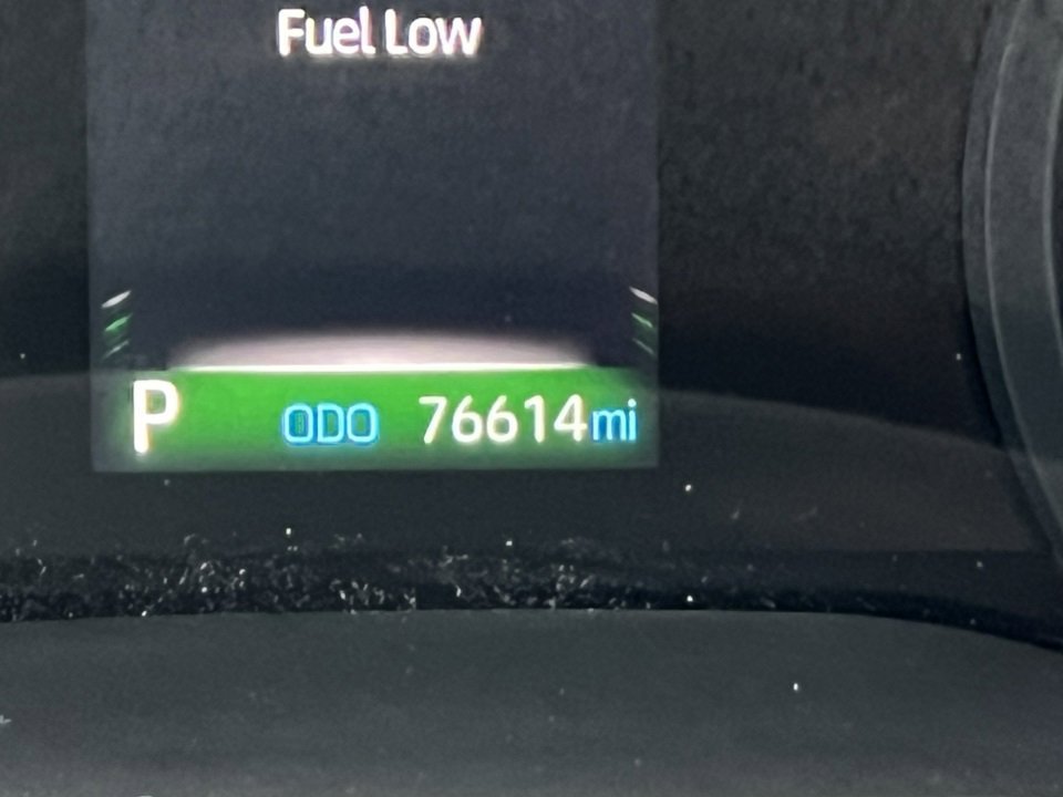 Used 2021 Toyota Sienna XSE image 9