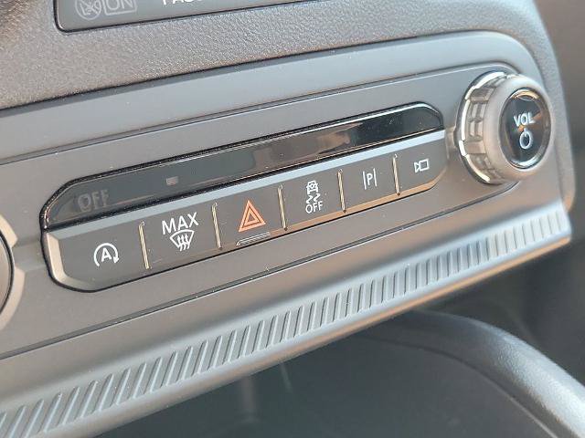Certified 2025 Ford Bronco Sport Outer Banks w/ Outer Banks Tech Package+ AWD/4WD image 17
